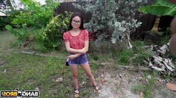 γλείψιμο μουνί ξυρισμένη τηλεόραση μουνί